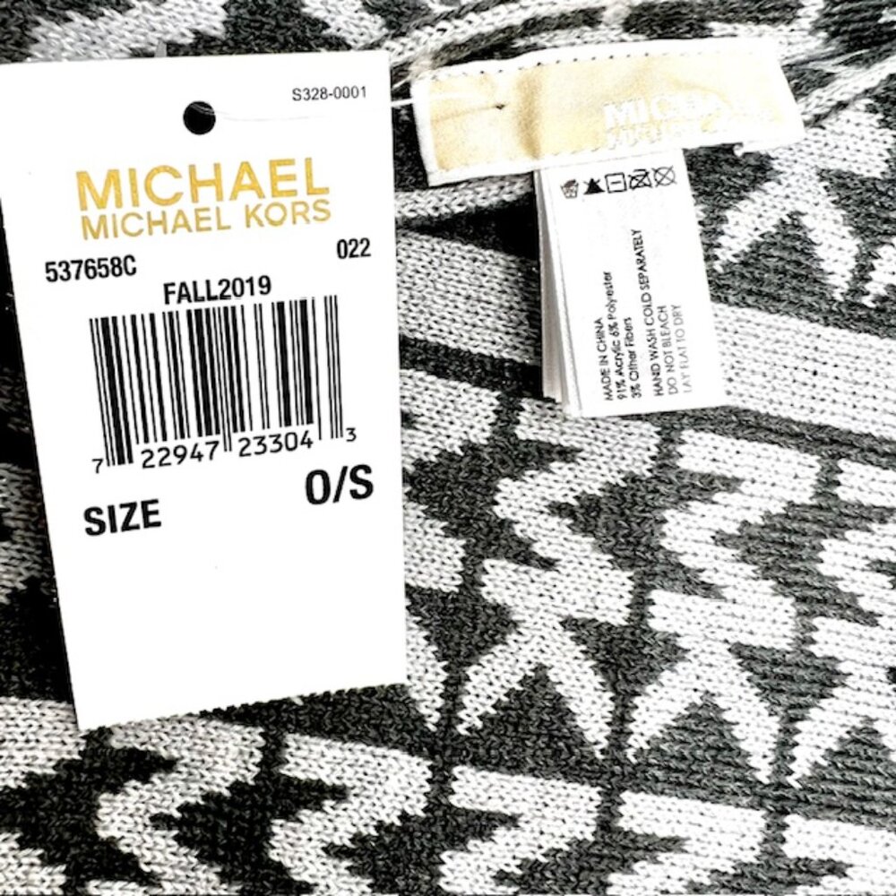 New  Men/Women Michael Kors Scarf Grey/Silver Metalic MK Logo  66"x12" (7) - Picture 4 of 7